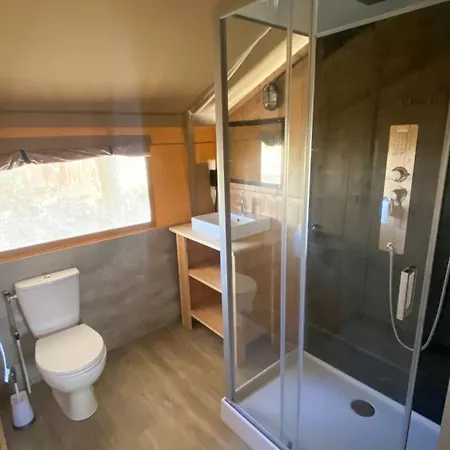 Paradis Glamping Aubeterre-sur-Dronne