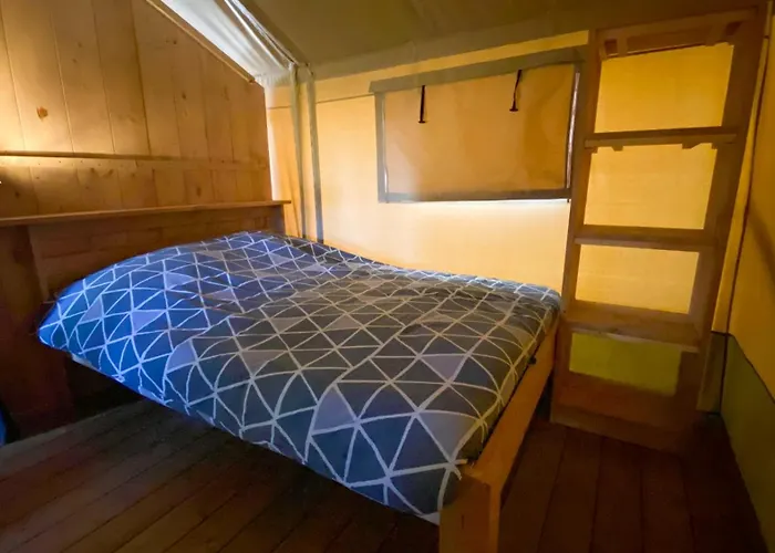 Paradis אוהל מפואר *